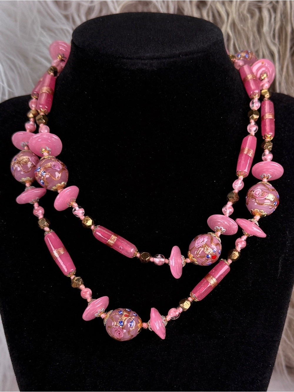 Vintage Pink Art Glass Beaded Necklace Gold Aventurine Venetian Style